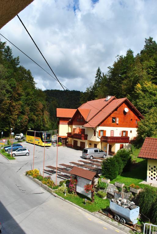 Pri Vidrgarju Hotel Vace Exterior foto