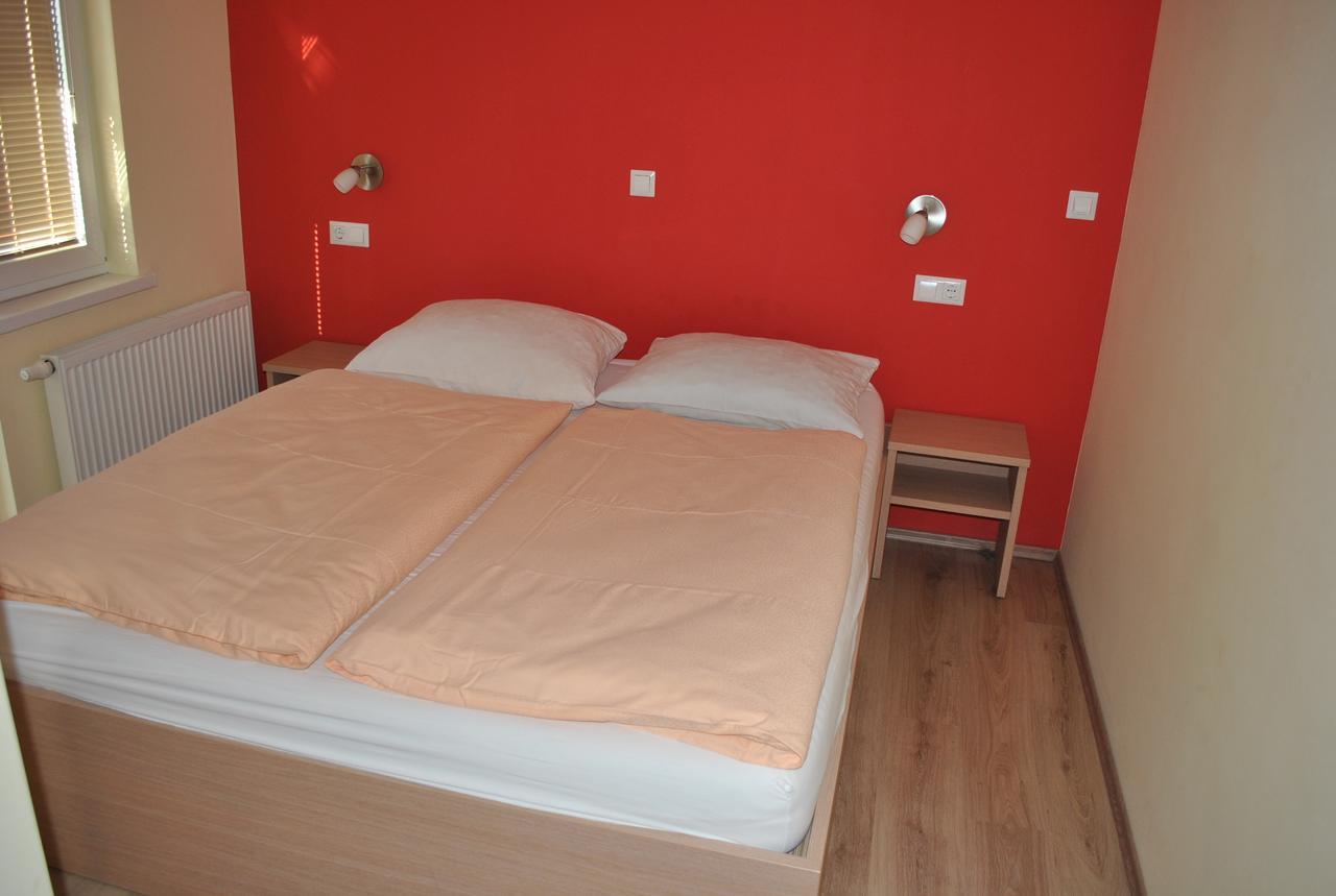 Pri Vidrgarju Hotel Vace Cameră foto